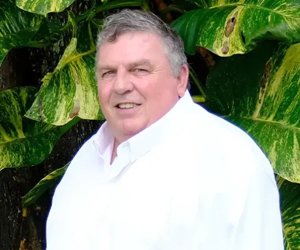 Robert Everitt, Senior Psychotherapist on the clinical team at Viva Rehab Thailand